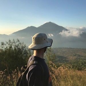 Meet your Posher, Cory